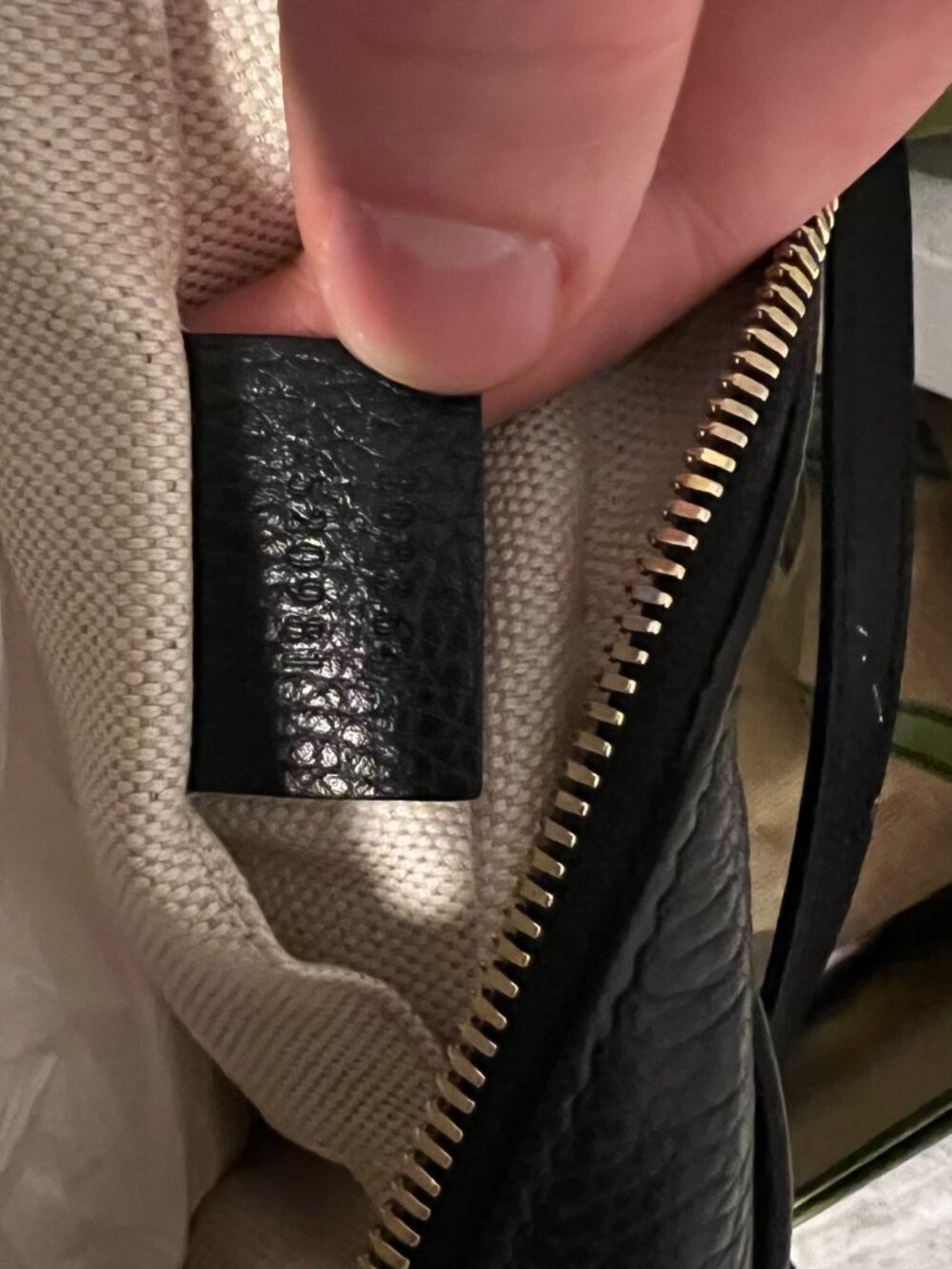 GUCCI Soho Disco Handbag - Picture 14 of 14